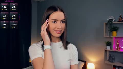 Eva online show from 10-10-25, 07:13