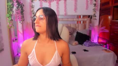 paulha_miller online show from 10-11-25, 12:04