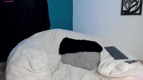 Paulina online show from 09-26-25, 08:24