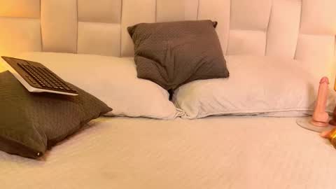 Paulina  online show from 12-05-25, 07:10