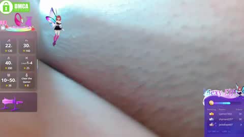 Snapshot of paulina_doll_ chatting on 02-19-25, 05:16 Paulina online show from 02-19-25, 05:16