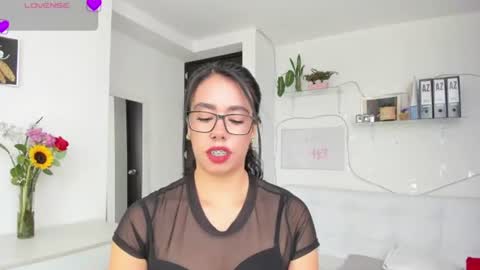 Snapshot of paulina_dossantos chatting on 07-17-26, 06:57 paulina online show from 07-17-26, 06:57