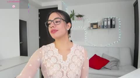 Snapshot of paulina_dossantos chatting on 07-27-26, 06:37 paulina online show from 07-27-26, 06:37