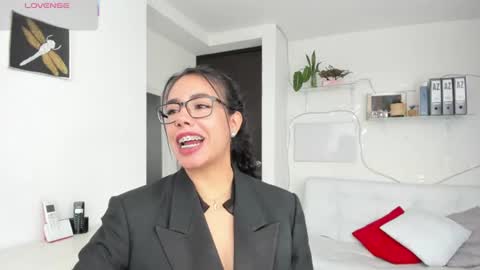 Snapshot of paulina_dossantos chatting on 08-05-26, 06:33 paulina online show from 08-05-26, 06:33
