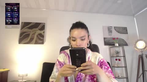 Paulina online show from 02-15-25, 03:06