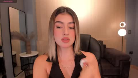 Paulina Santos  online show from 03-11-25, 07:03