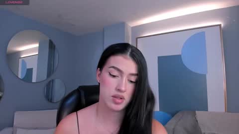 Paulina Santos  online show from 10-14-25, 07:58