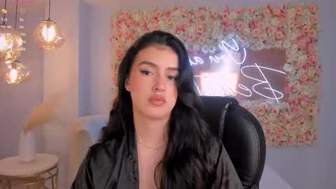 Paulina Santos  online show from 11-01-25, 08:11