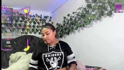 Paulina online show from 10-30-25, 05:31