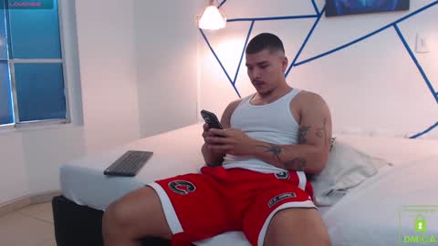 Paulo online show from 01-04-25, 01:10