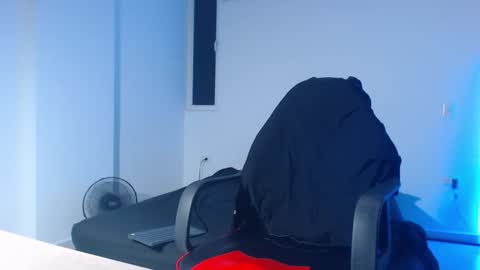 Paulo online show from 09-30-25, 02:16