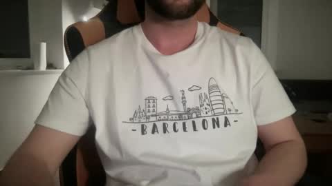 love bush online show from 12-18-25, 07:20