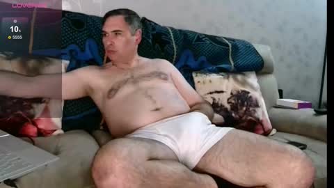 Snapshot of paulyandrew chatting on 02-19-26, 08:49 paulyandrew online show from 02-19-26, 08:49