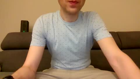 Snapshot of pavesi1 chatting on 02-01-26, 10:08 pavesi online show from 02-01-26, 10:08