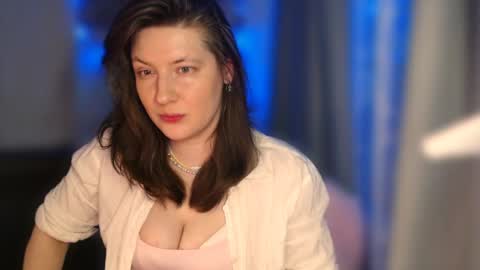 Snapshot of pavla_adore_ chatting on 12-17-24, 09:38 Pavla online show from 12-17-24, 09:38