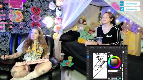 ArtsyHeartsyy online show from 01-30-25, 05:30