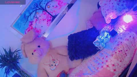 Payton online show from 11-30-25, 06:06