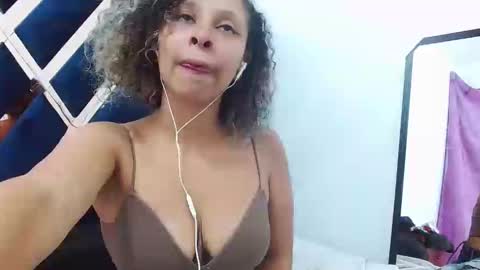 Snapshot of paytonseduccionx chatting on 01-27-25, 04:33 paytonseduccionx online show from 01-27-25, 04:33