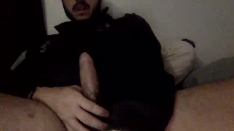 Snapshot of pchav chatting on 11-17-25, 11:32 Pete online show from 11-17-25, 11:32