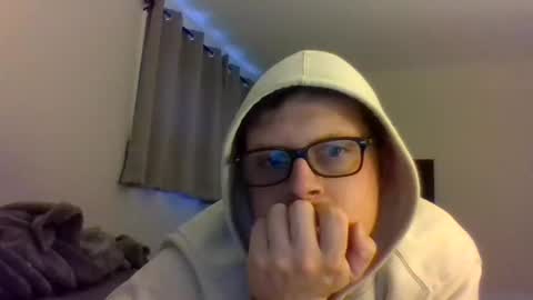 Snapshot of pd414 chatting on 11-19-25, 08:09 pd414 online show from 11-19-25, 08:09