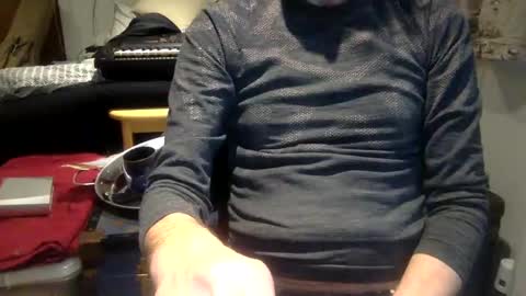 pea23 online show from 01-18-25, 04:10