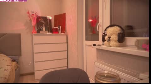 Sandra  Next Stream  pm MSK 5 pm UTC1pm EDT online show from 03-04-25, 09:32