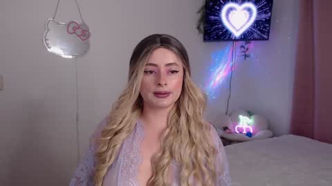 peacherry_ online show from 01-28-25, 01:08