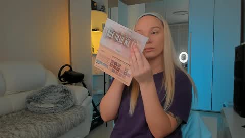 Snapshot of peachju1cy chatting on 01-20-25, 02:53 peachju1cy online show from 01-20-25, 02:53