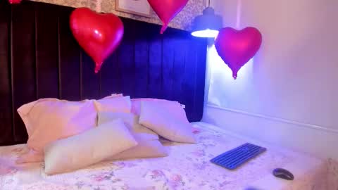 Snapshot of peachy_dh chatting on 02-18-26, 08:05 peachy online show from 02-18-26, 08:05