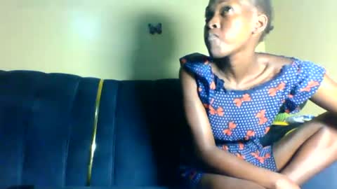 peachie online show from 11-23-25, 06:19