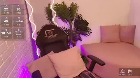 peachy_tay online show from 12-16-25, 11:48