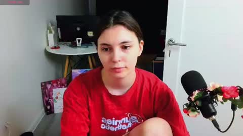 Snapshot of peachybabe__ chatting on 06-22-26, 07:22 Peachy online show from 06-22-26, 07:22