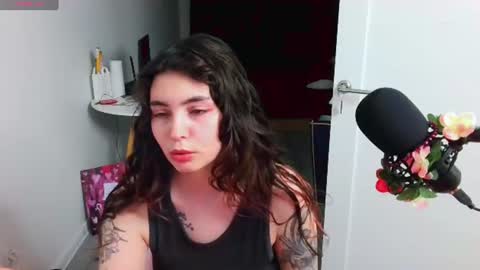 Snapshot of peachybabe__ chatting on 06-23-26, 08:18 Peachy online show from 06-23-26, 08:18