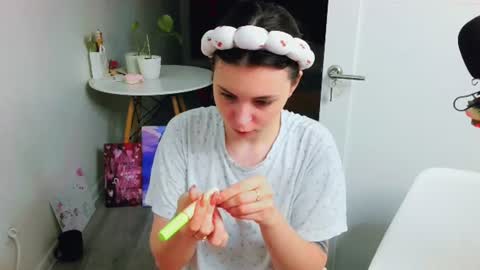 Snapshot of peachybabe__ chatting on 07-30-26, 09:47 Peachy online show from 07-30-26, 09:47
