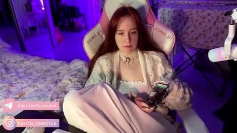 Adelina online show from 01-13-25, 10:24