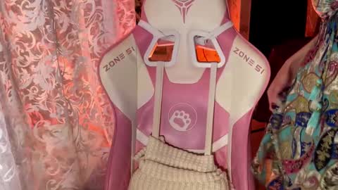 Adelina online show from 09-25-25, 04:38