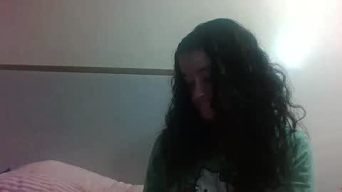 pebblezmeowkitty online show from 11-06-25, 07:09