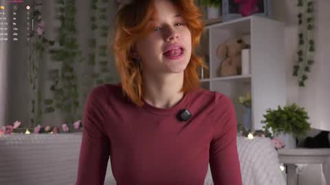 Lily online show from 11-12-25, 12:11