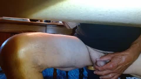 Snapshot of peecocktail chatting on 09-30-25, 03:06 peecocktail online show from 09-30-25, 03:06