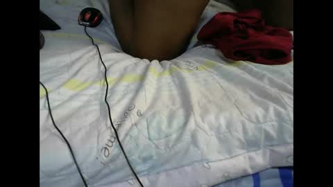 Snapshot of peekyshams chatting on 02-14-25, 01:40 peekyshams online show from 02-14-25, 01:40
