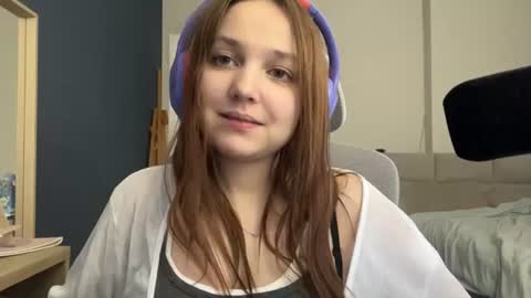 Snapshot of peepapa chatting on 07-08-26, 02:10 Luna Vale online show from 07-08-26, 02:10