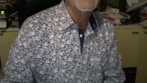 Snapshot of pegaso1000 chatting on 12-27-24, 05:48 pegaso1000 online show from 12-27-24, 05:48