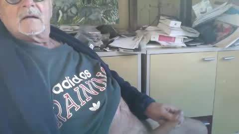 Snapshot of pegaso1000 chatting on 01-21-25, 09:35 pegaso1000 online show from 01-21-25, 09:35