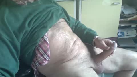 Snapshot of pegaso1000 chatting on 02-24-25, 10:26 pegaso1000 online show from 02-24-25, 10:26