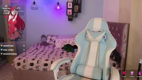 Snapshot of peggy_funn chatting on 01-10-25, 02:14 peggy-funn online show from 01-10-25, 02:14