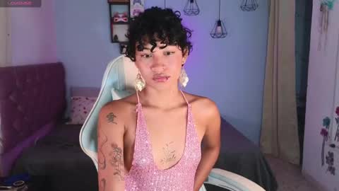 Snapshot of peggy_funn chatting on 02-25-25, 09:57 peggy-funn online show from 02-25-25, 09:57