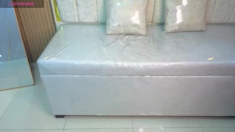 peige_tx online show from 11-15-25, 03:19