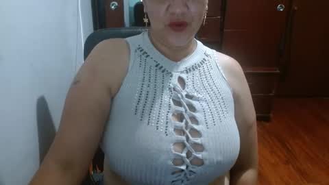 penelopefuckass online show from 10-10-25, 04:22