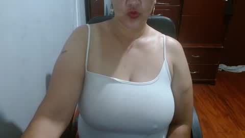 penelopefuckass online show from 10-25-25, 04:09