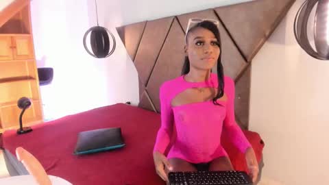 Snapshot of penelopeguzman__ chatting on 10-19-25, 01:28 Sweet Penelope online show from 10-19-25, 01:28